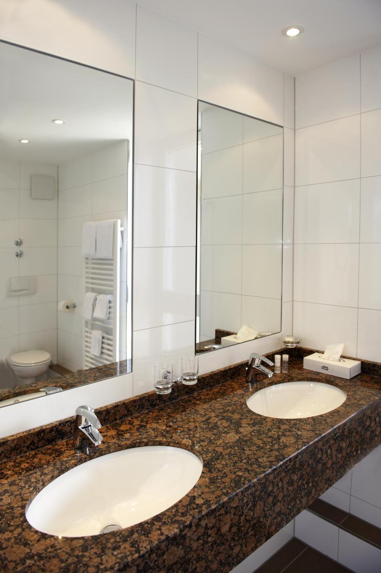 Stern Hotel Soller Ismaning Extérieur photo